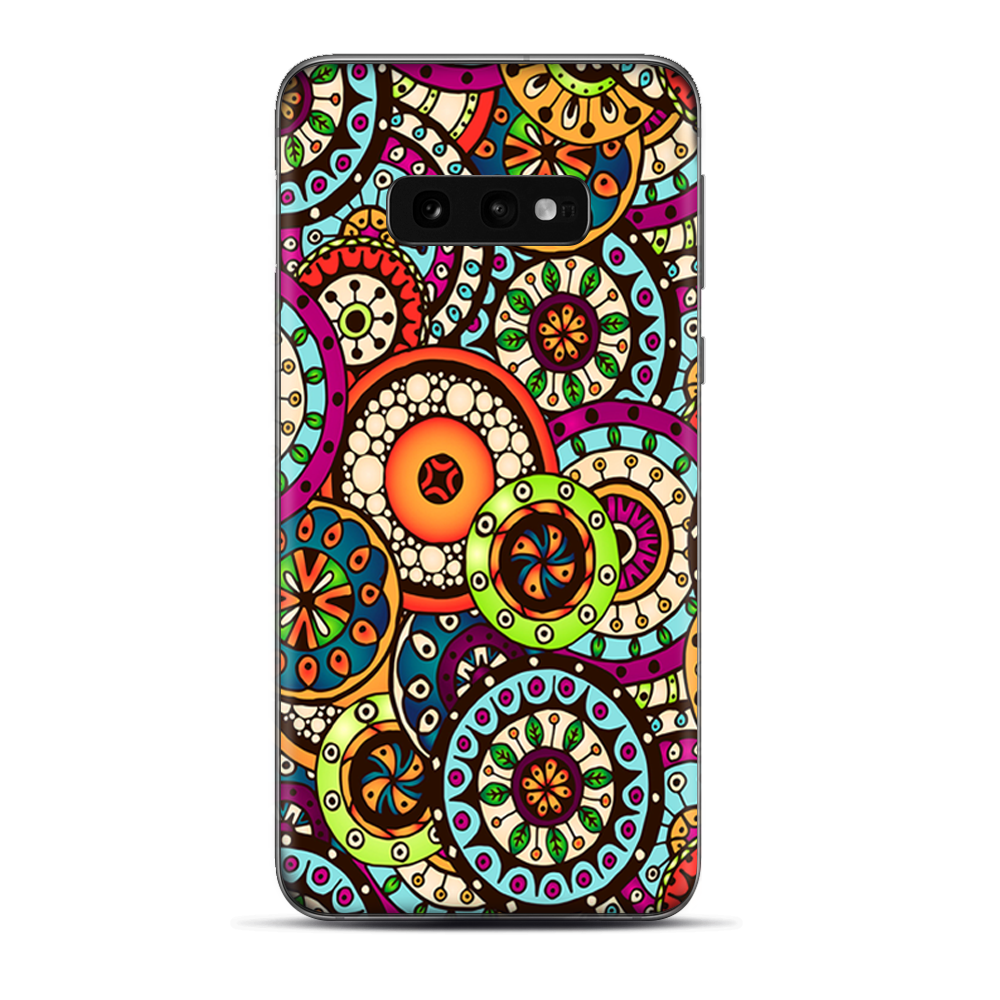 Skins Decal wrap for Samsung Galaxy S10e - Ethnic Circles Pattern