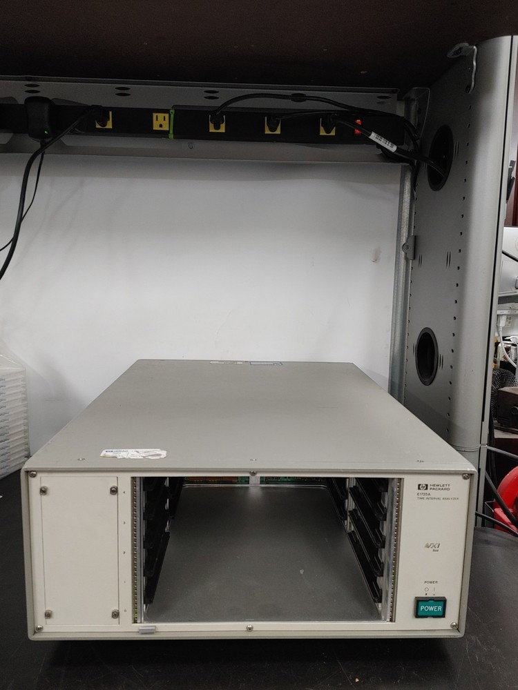 HP HEWLETT PACKARD E1725A Time Interval Analyzer Chassis Only