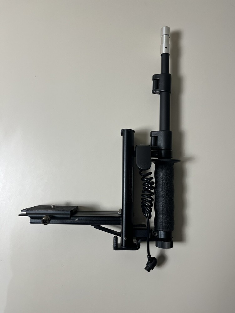 alzo digital vh flip bracket