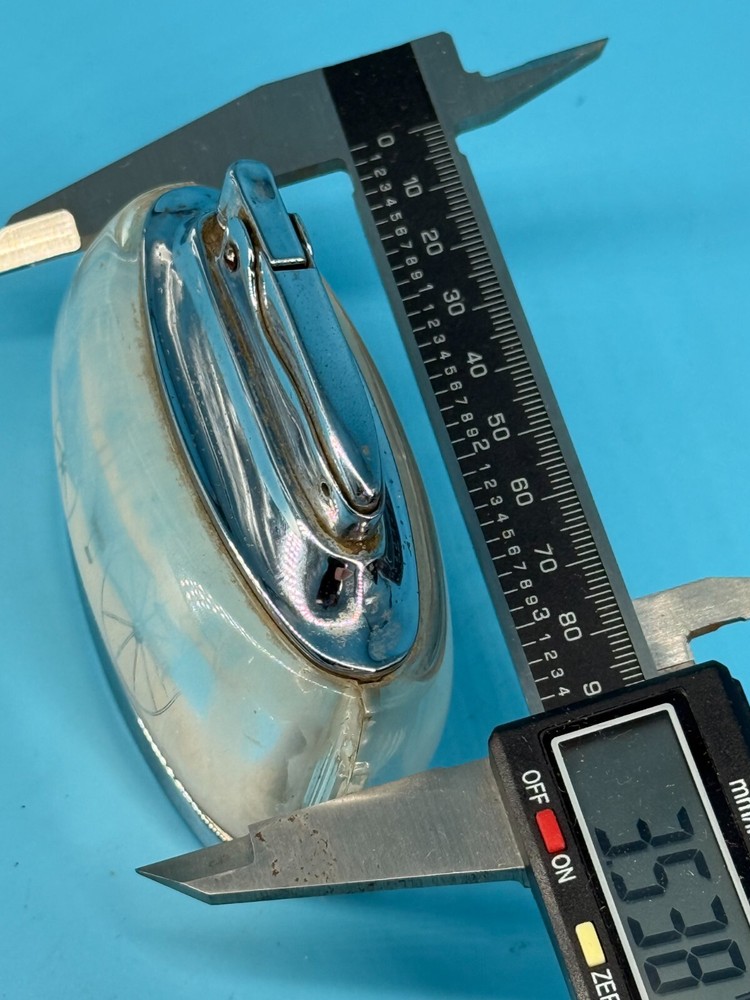 Ronson Trophy Table Lighter Vintage Stagecoach 3.5" wide