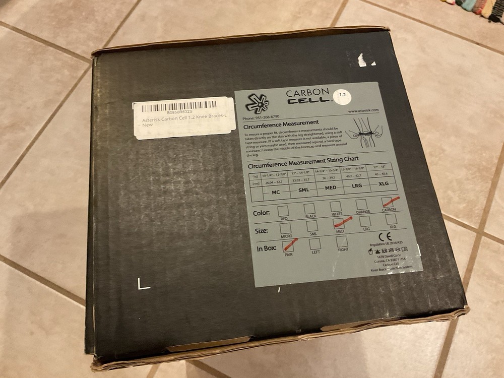 Asterisk Carbon Cell 1.2 Knee Braces Pair Size MEDIUM Open Box