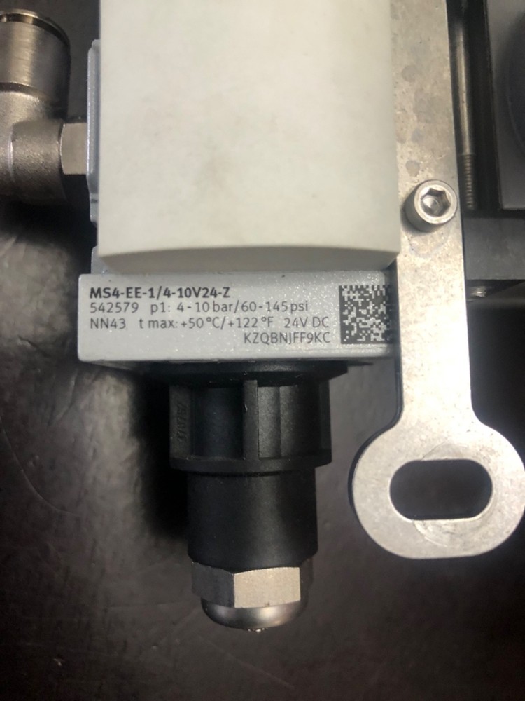 Festo Filter Regulator And Control Valve Bundle,Digital Display