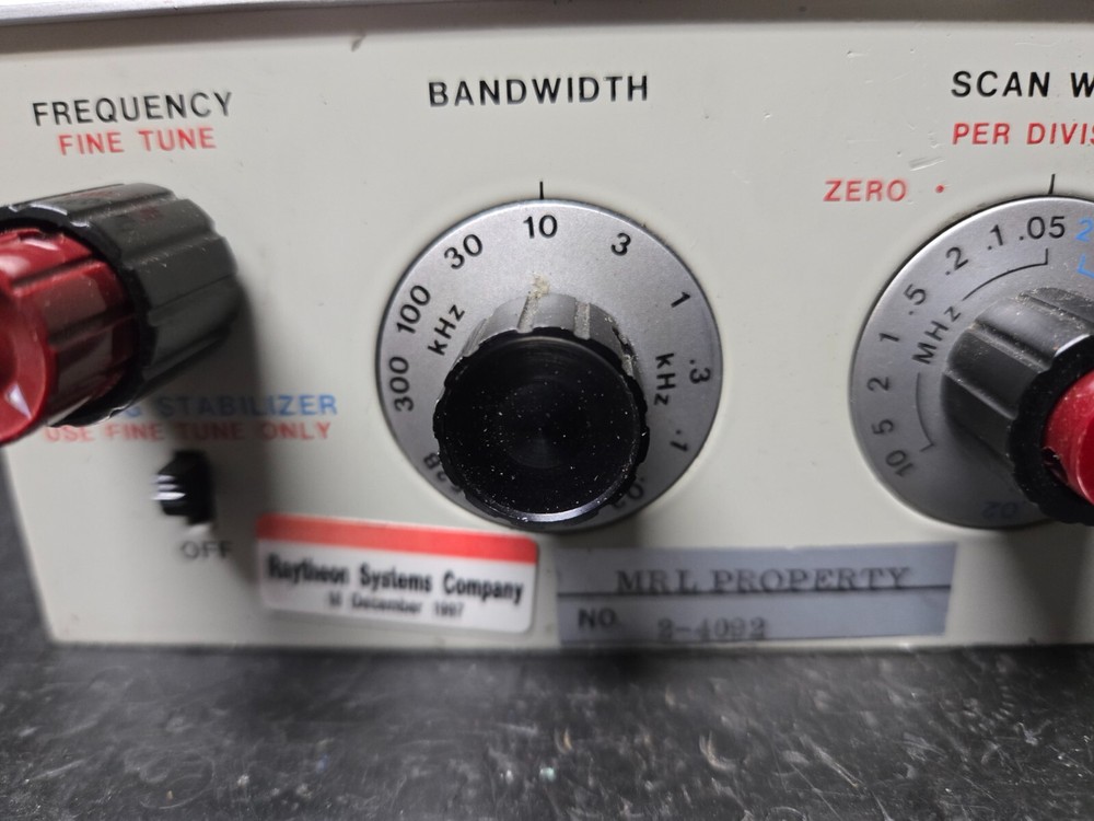 HP SPECTRUM ANALYZER RF SECTION 8553B front panel, knobs, misc boards & cables