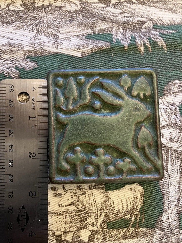 Motawi Rabbit Bunny Tile Green