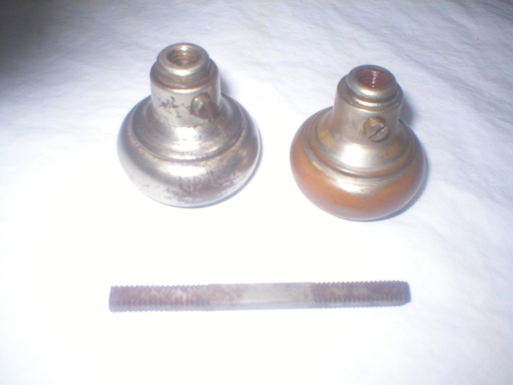 Antique Doorknob Pair with Spindle