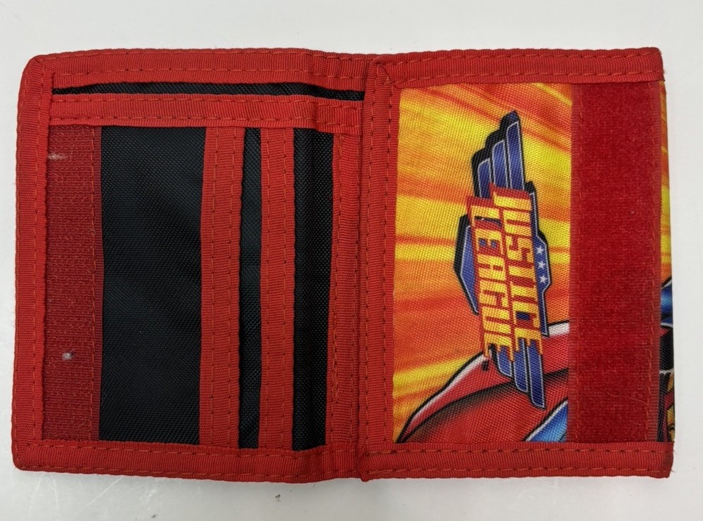 JUSTICE LEAGUE POLYESTER WALLET DC Non Fade