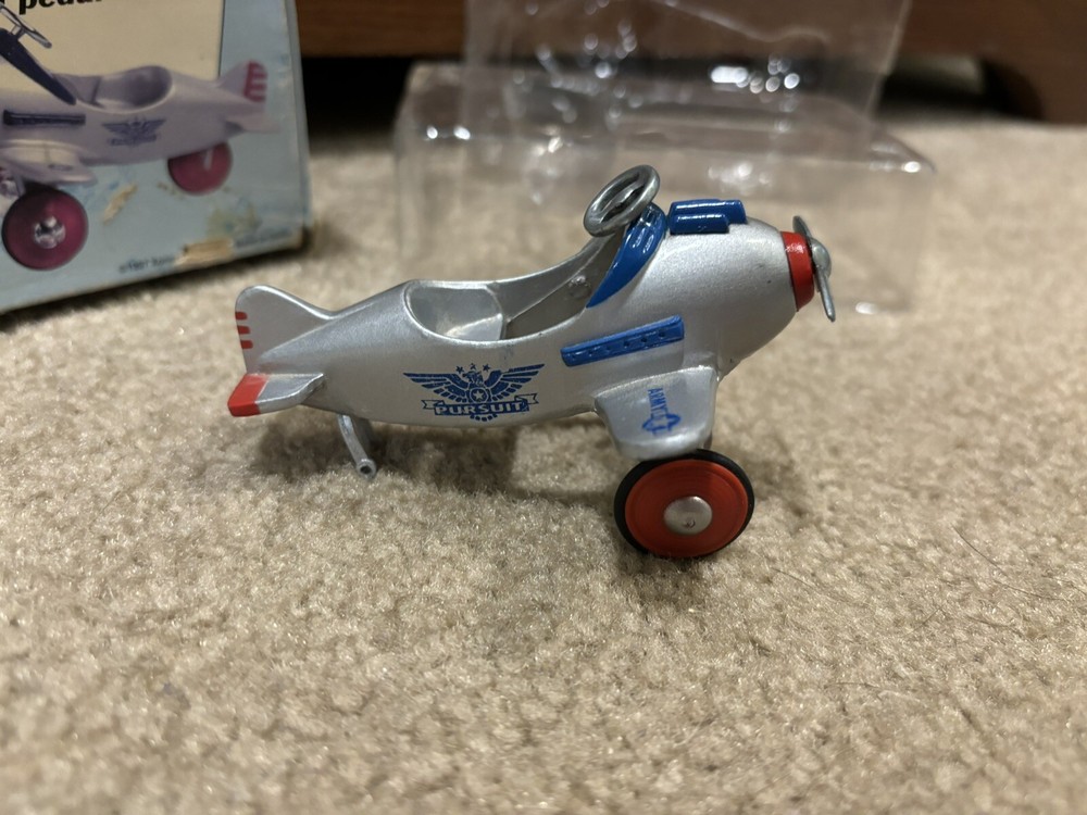 Pursuit Plane 1997