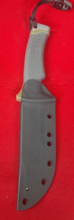 Kydex sheath for the GERBER ultimate survival knife