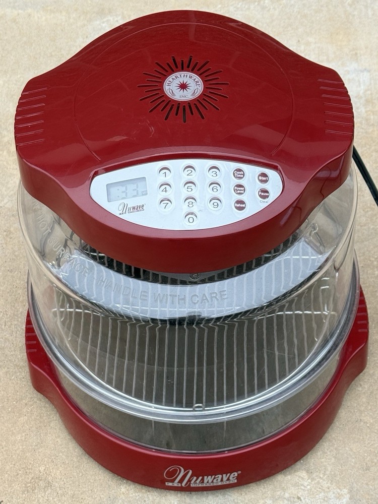 Red Nuwave Pro 20337 Infrared Oven With Extender Ring