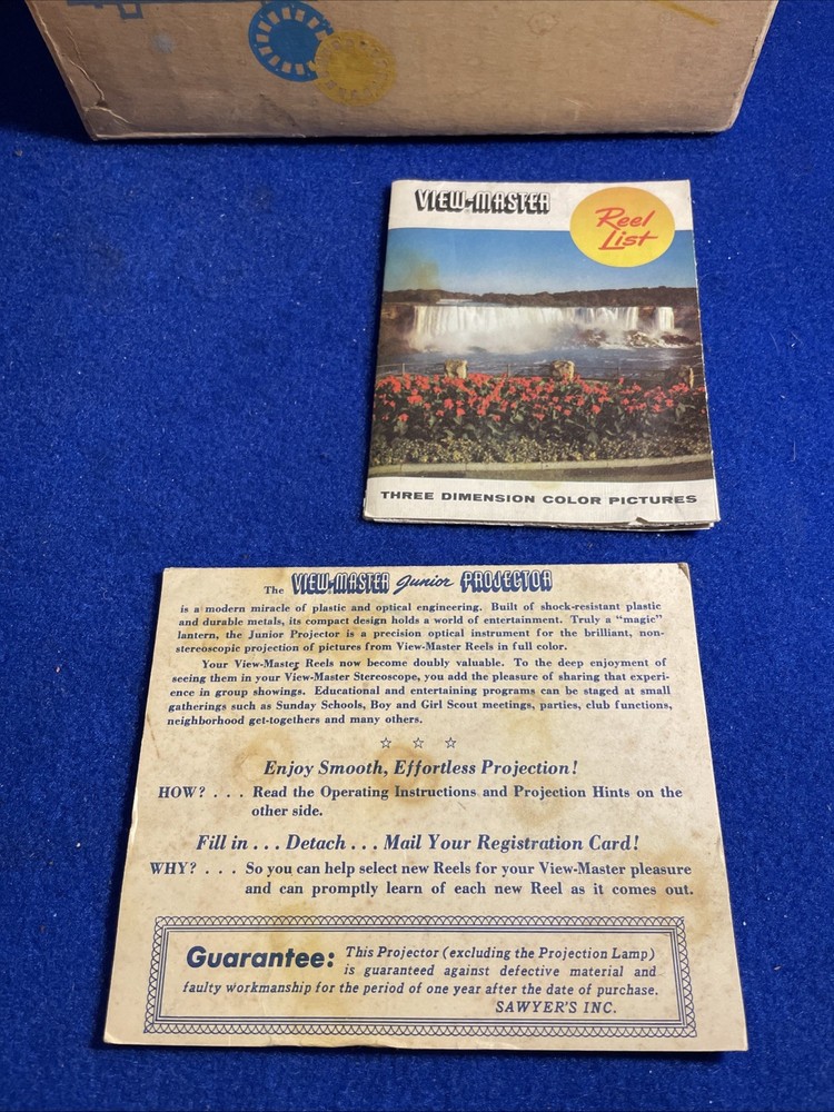 VINTAGE VIEW MASTER JUNIOR PROJECTOR SAYER'S LUMA-RAY W/BOX WORKING