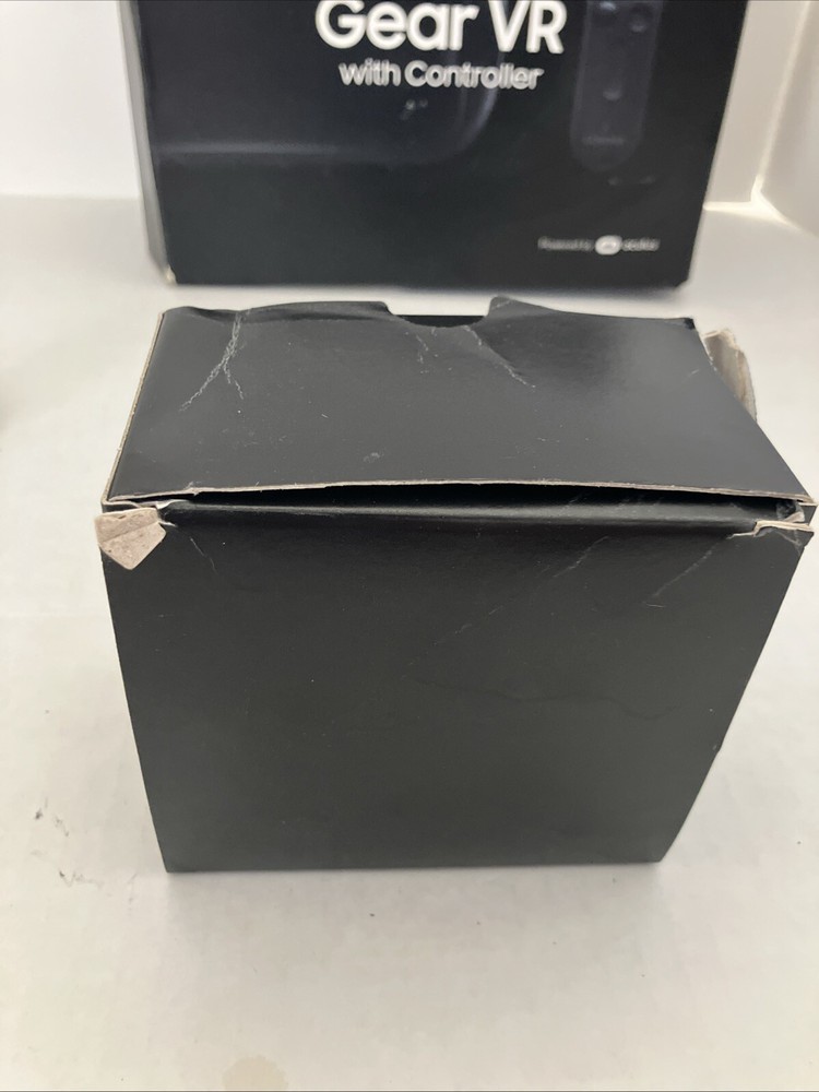 Virtual Reality Samsung SMR324 Gear VR with Controller - Black -Tested-