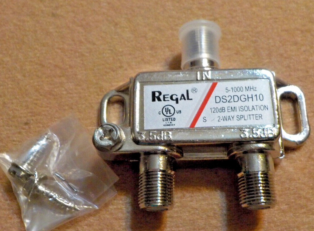 Regal DS2DGH10 2-Way Splitter