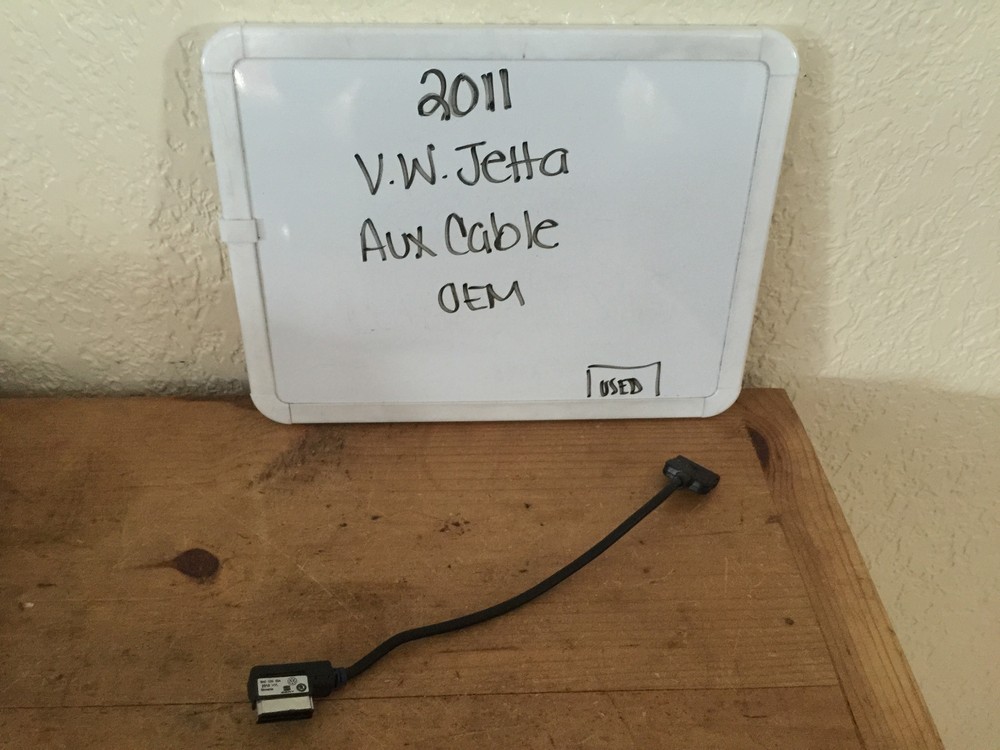 VW Audi Iphone Ipad OEM Adapter 5N0035554