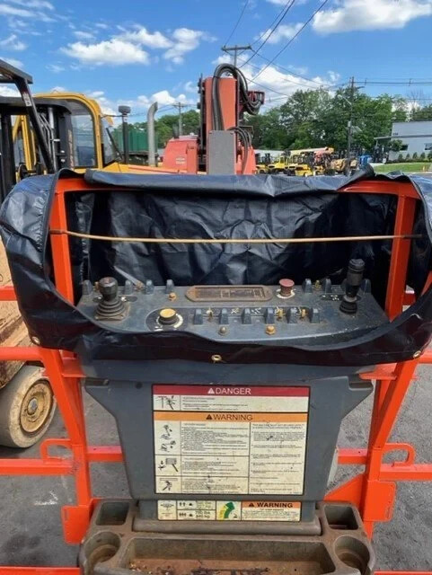 JLG Platform Control Box Cover/New Higher Framing