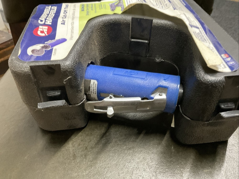CAMPBELL HAUSFELD AIR CUT OFF TOOL, With Case, 4 Wheels, Tools