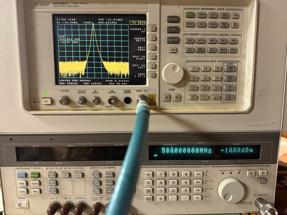 Agilent / HP 8564EC 40GHz Spectrum Analyzer W/opt.007 Tested