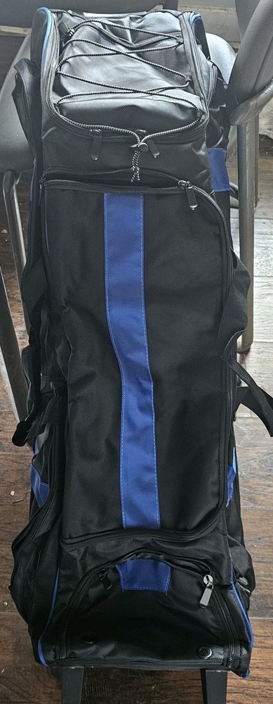 Large catchers/Bat Bag On Wheels