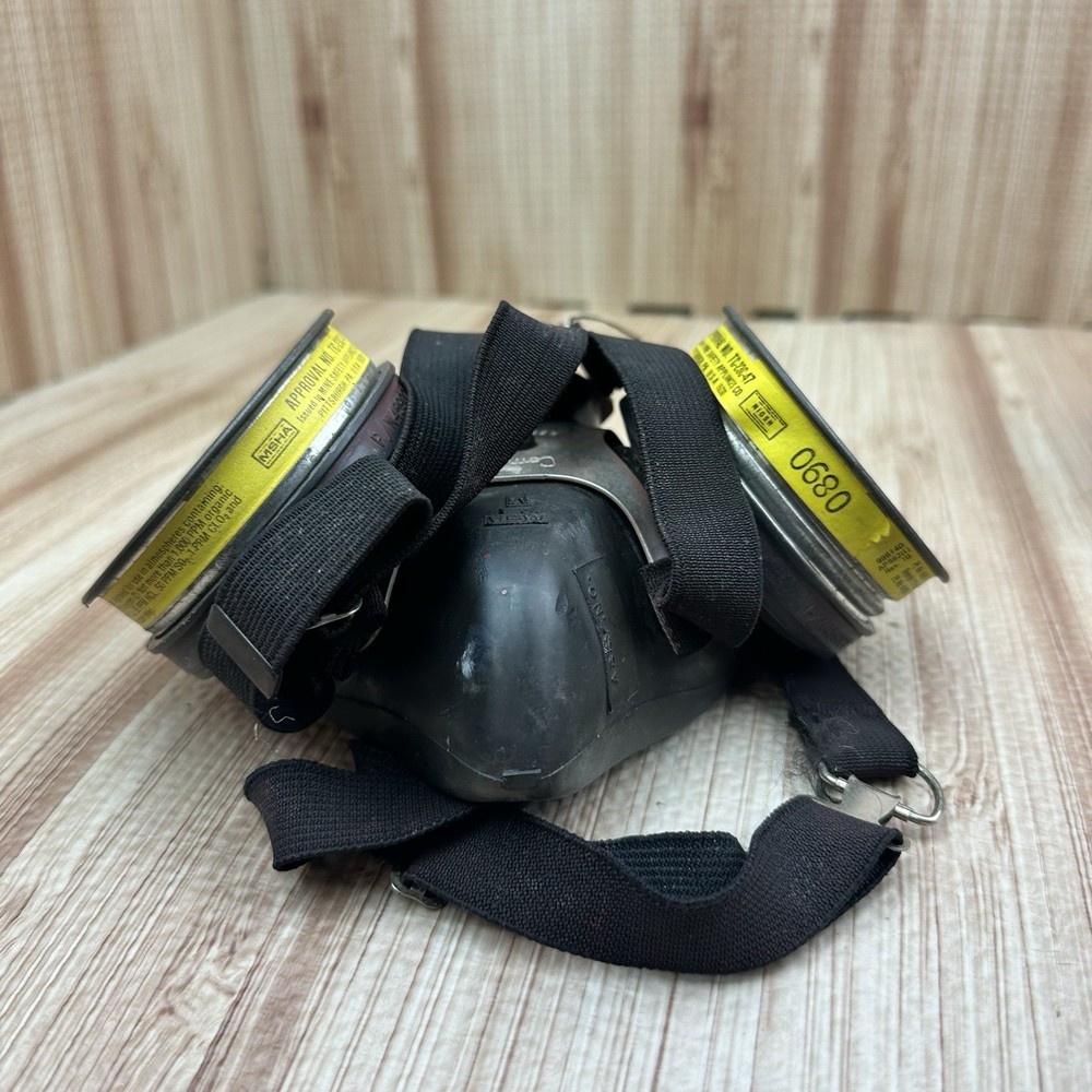 Vintage MSA Comfo Respirator