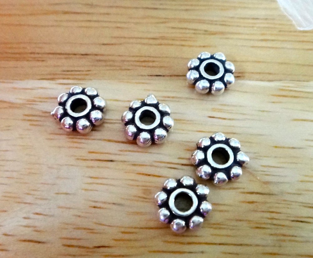 5 STERLING SILVER 7mm diameter Daisy decorative Spacer Bead with dots & 2mm hole