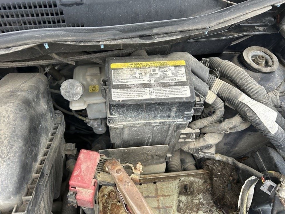 VERSA 2014 Keys/Latches/Locks 104750046