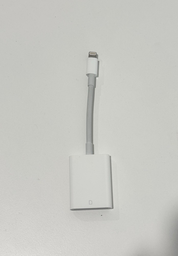Apple Lightning to SD Card Camera Reader Adapter