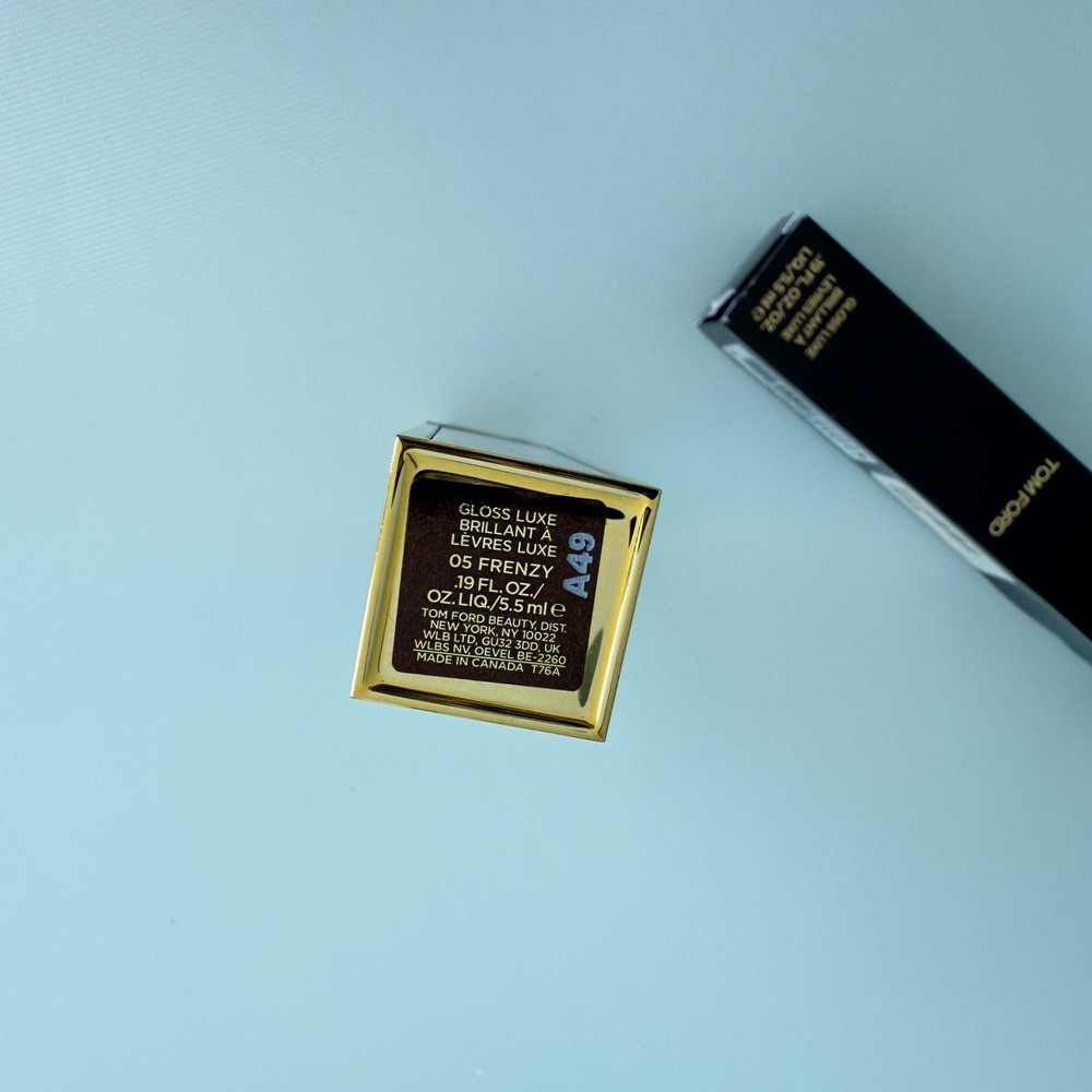 TOM FORD Gloss Luxe Lipstick, Red