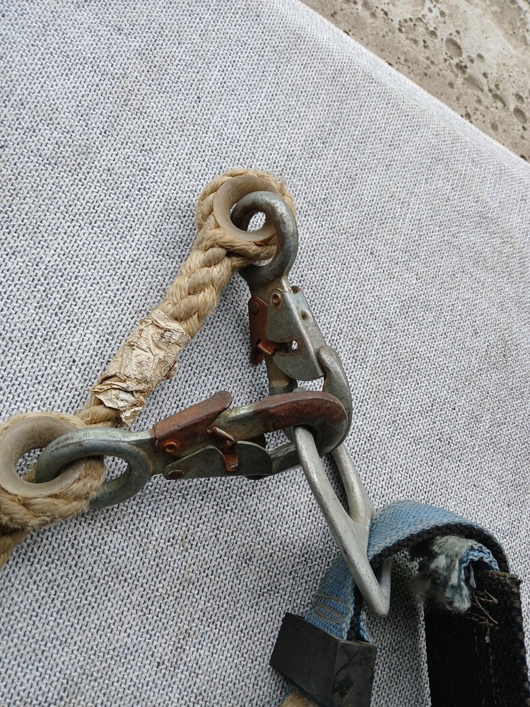 FallTech Rock Tree Climbing Harness Repelling Belt Strap