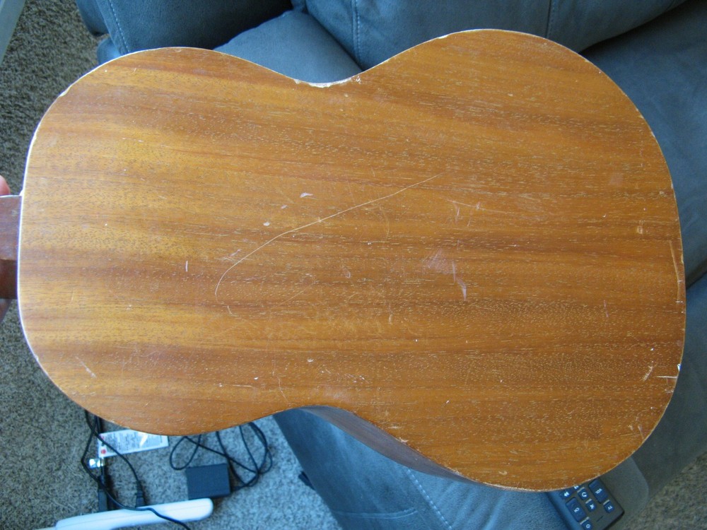 Vintage Harmony Baritone Ukulele Uke 30”