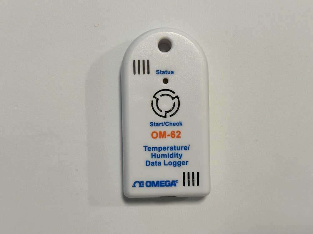 OMEGA ENGINEERING OM-62 Temperature/Humidity Data Logger (BRAND NEW)