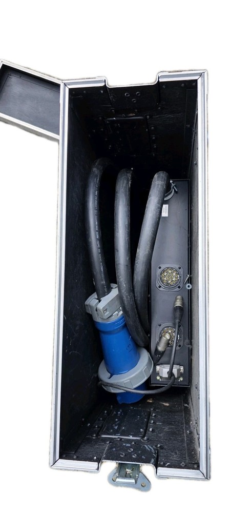 RA-122 12x2400w LIGHTRONICS W. Case