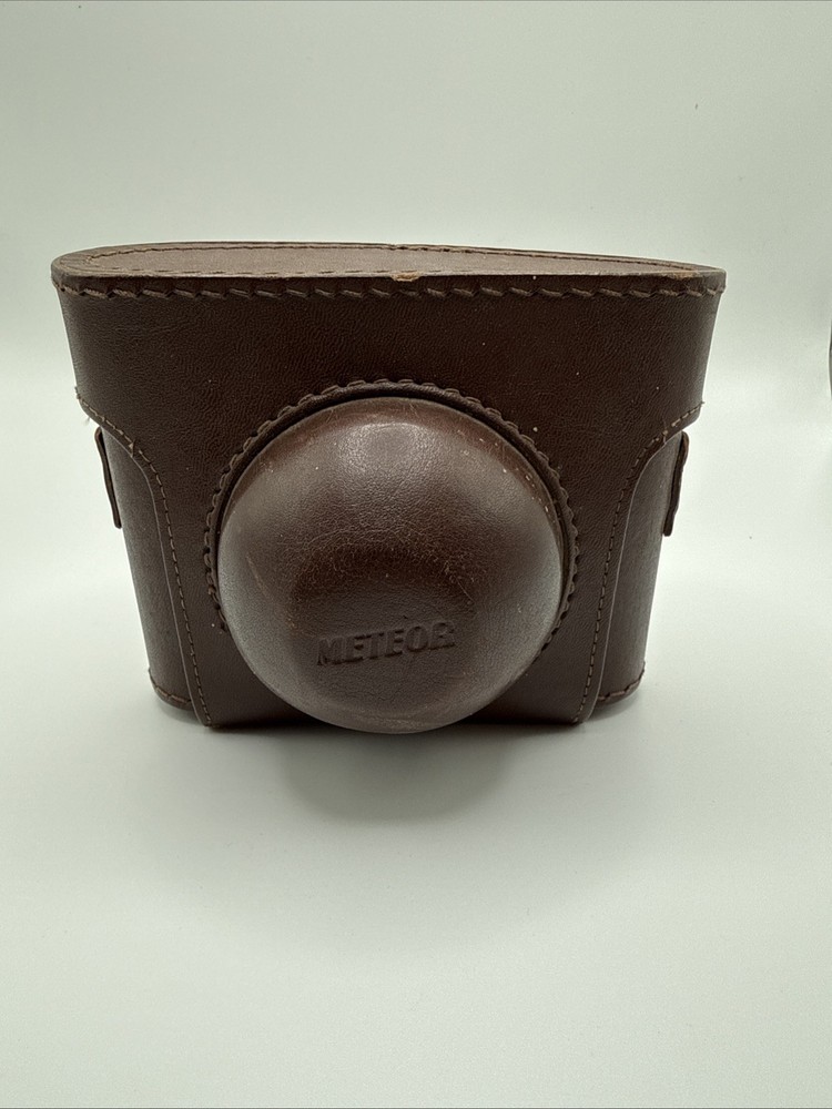 Universal Camera Corporation Meteor Camera with Original Case