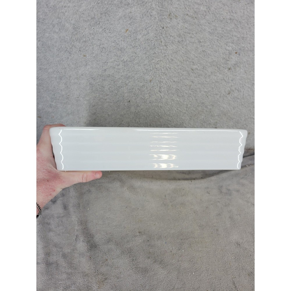 Enjoy White Ceramic Rectangular Baking Dish with Ribbed Sides 12" x 8.5"