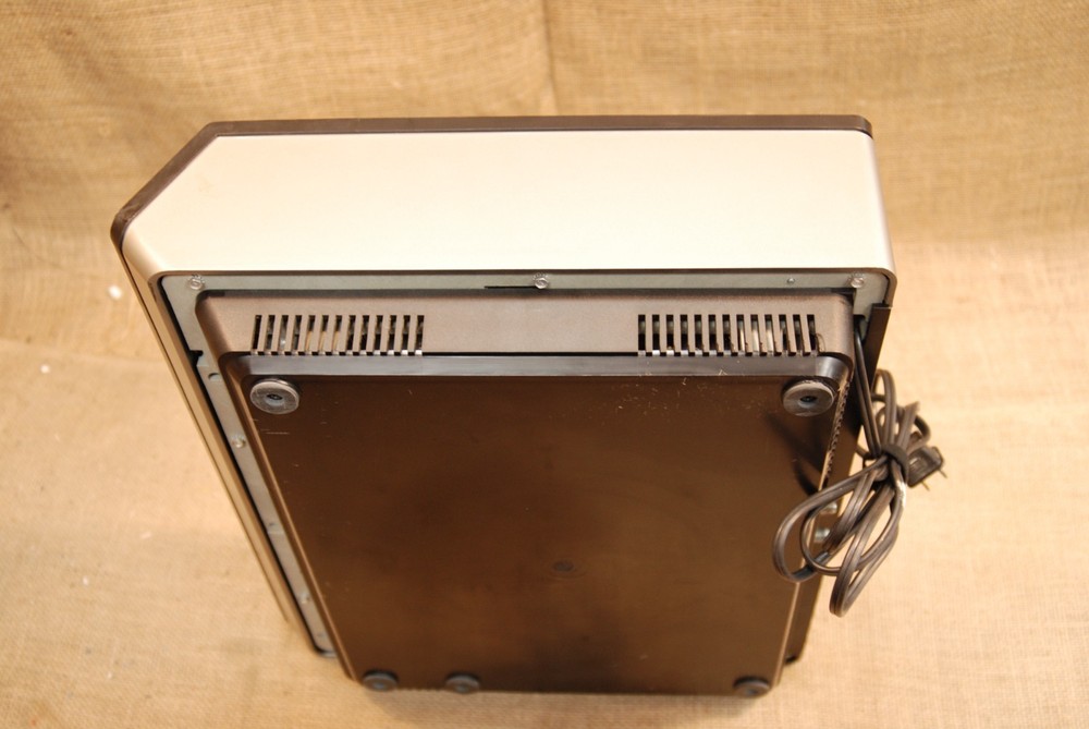 RCA SelectaVision Video Disc Player SFT 100 W - Powers On - Not Tested