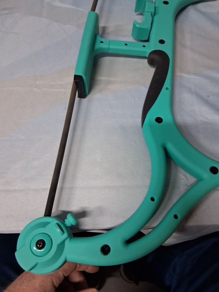 ACCUBOW 2.0 Game Bow