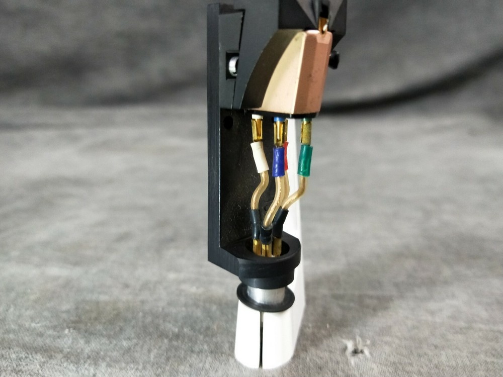 Technics 205C Cartridge With headshell In Excellent Condition