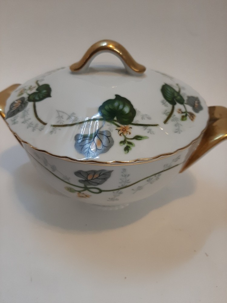 Granada Victorian China Lidded Dish C3