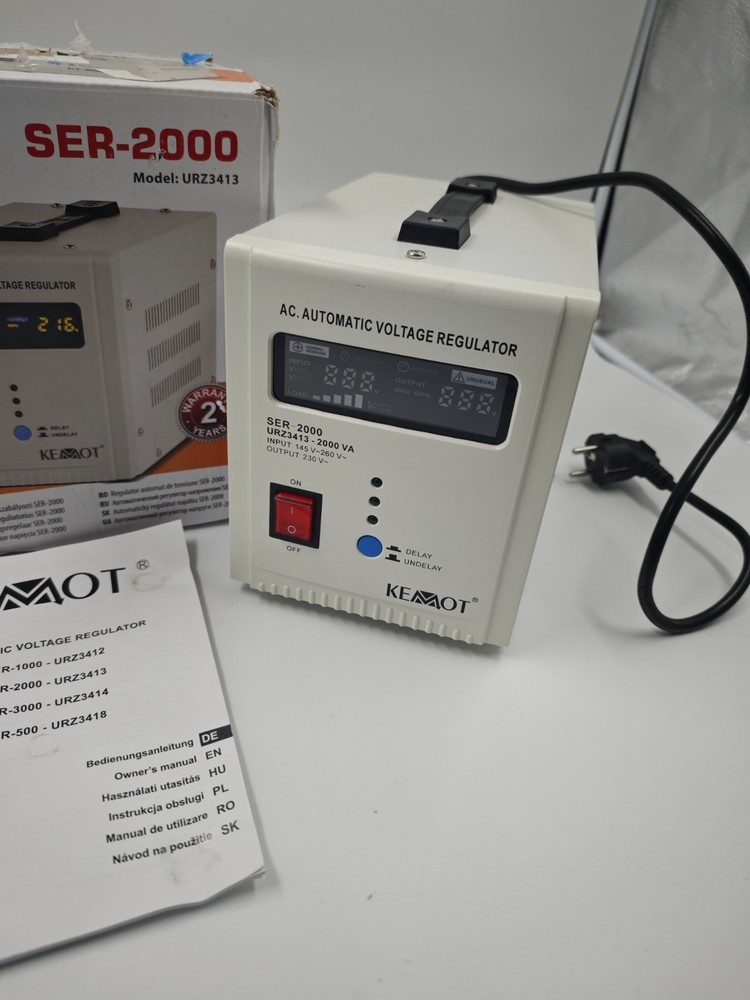 KEMOT SER-2000 Automatic Voltage Regulator 2000VA (URZ3413)