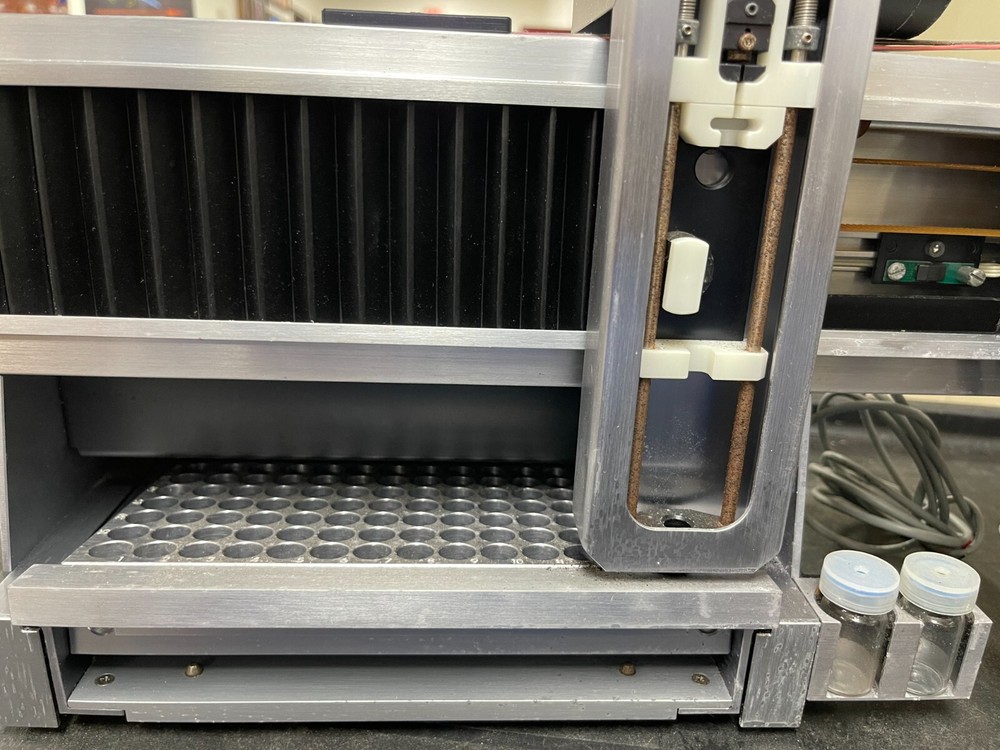 CTC Analytics A200S Autosampler lab testing samples CH-4222 Zwingen