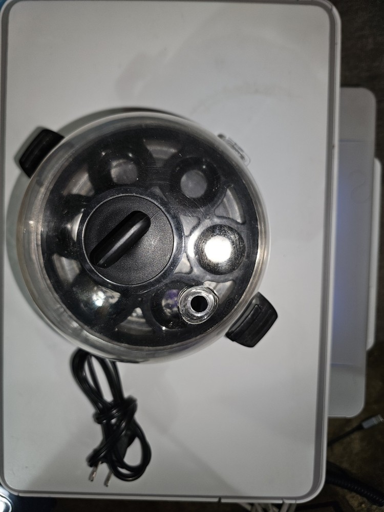 Dash Express Egg Cooker 7-Egg Capacity Black - Used