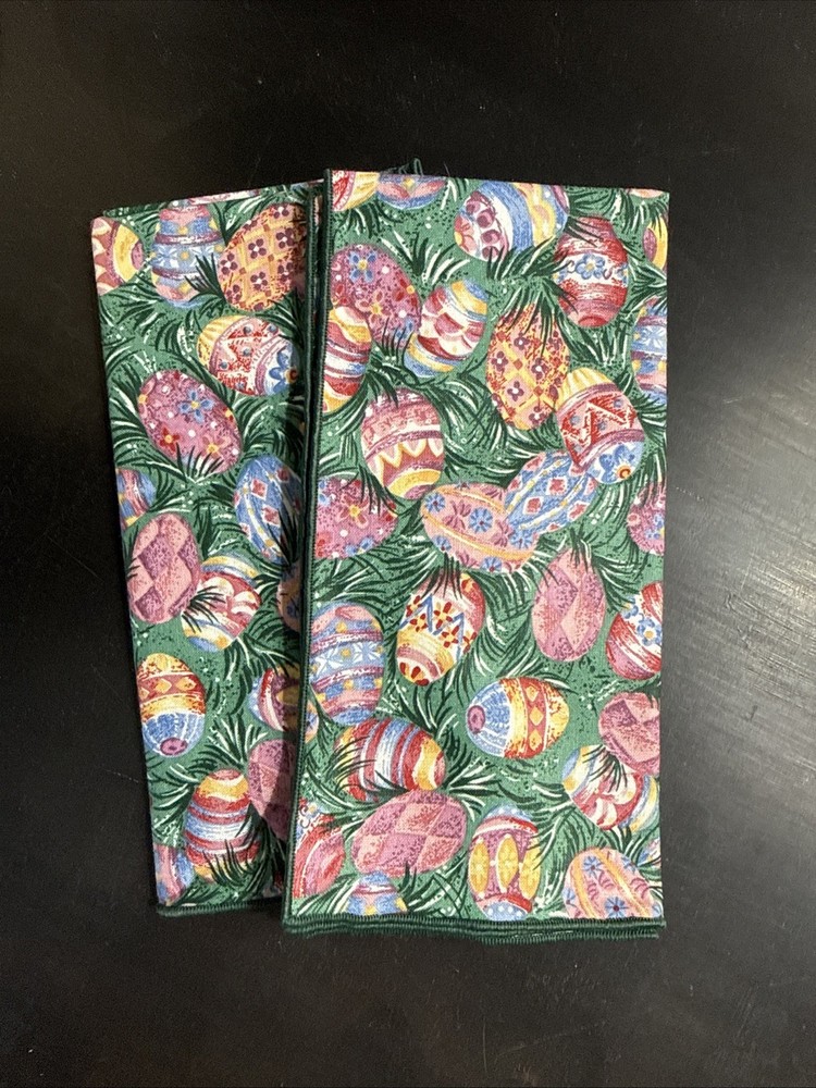 Longaberger set of 2 Fabric Napkins in Easter Egg pattern