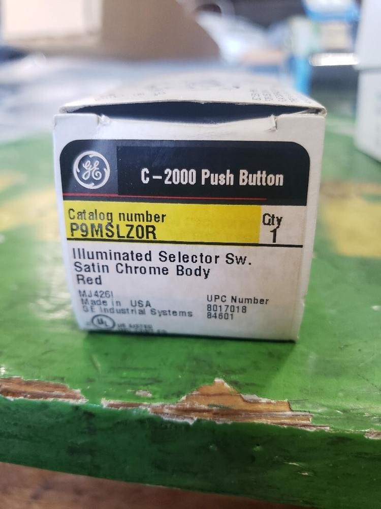 P9MSLZ0R GE Illuminated Selector Switch 3 position (open)