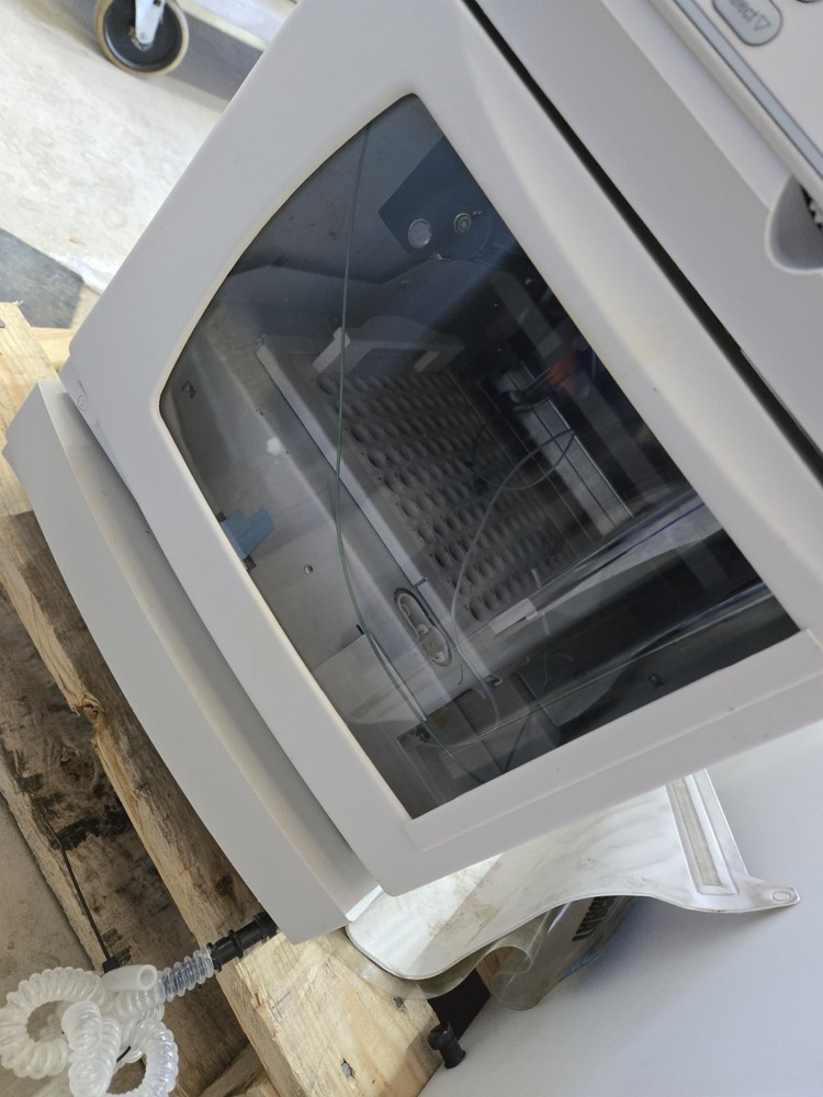 Dionex Autosampler Model AS-1