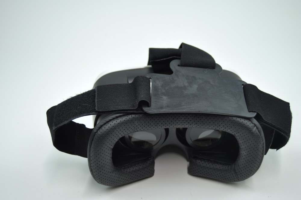 ONN Virtual Reality Smartphone Headset