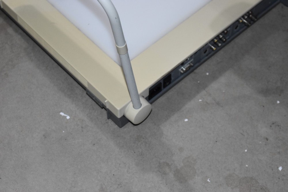 Elmo EV-4400AF Visual Presenter Zoom Overhead Document Camera Working