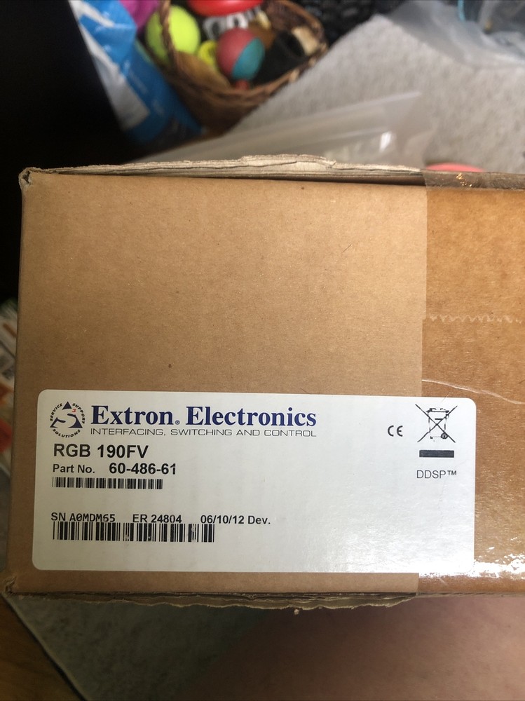 New Extron RGB 190FV Universal Computer-Video Interface With Power Supply