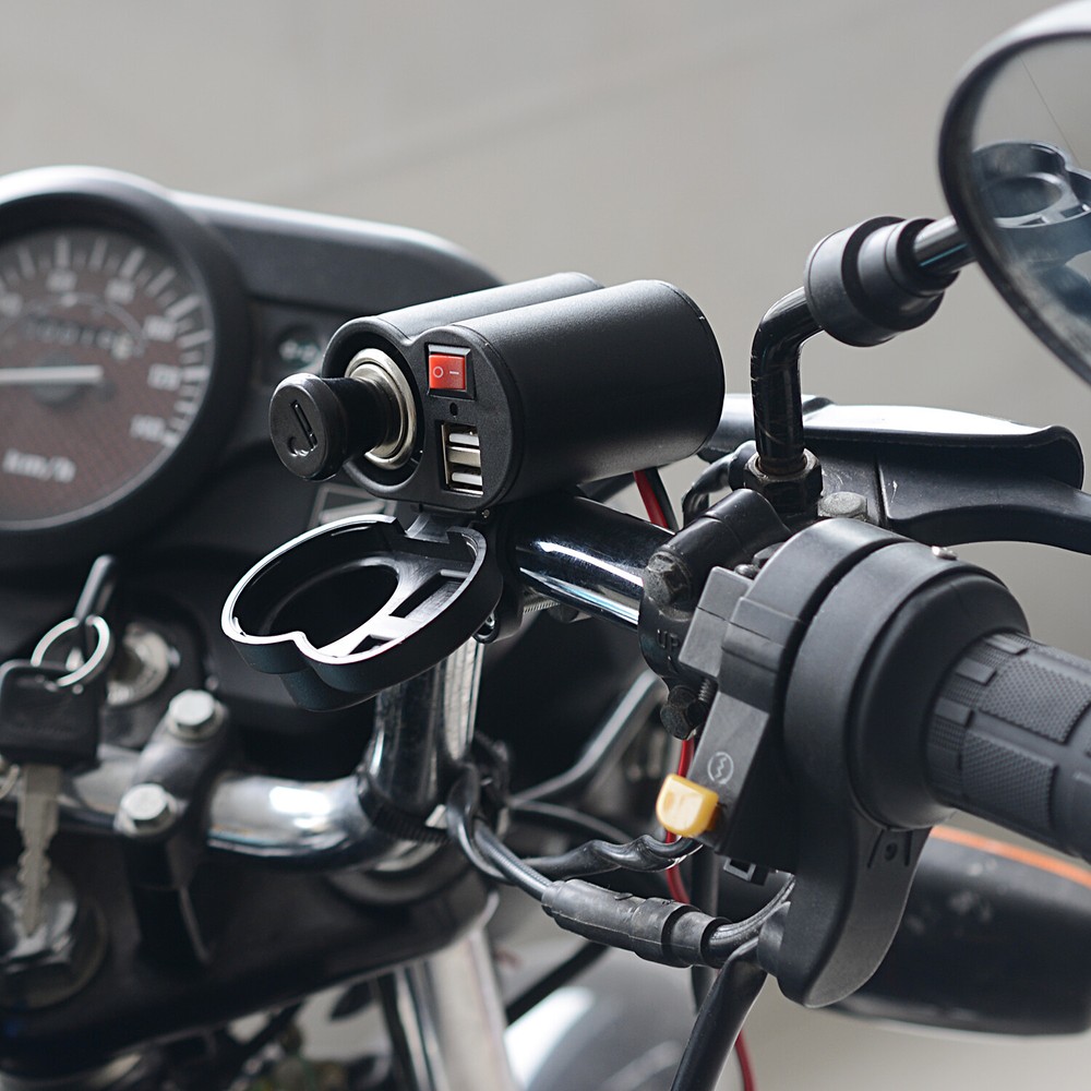 Motorcycle Cigarette Lighter Socket USB Quick Charger Voltmeter Digital Clock