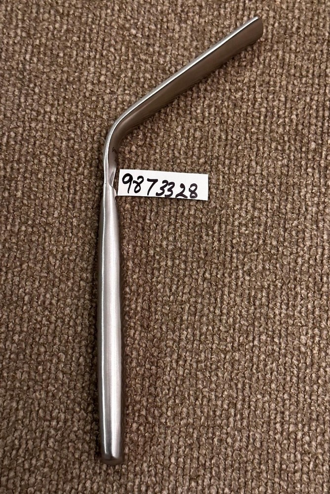 CLOWARD RETRACTOR 7.5" WITHOUT LIP 20MM