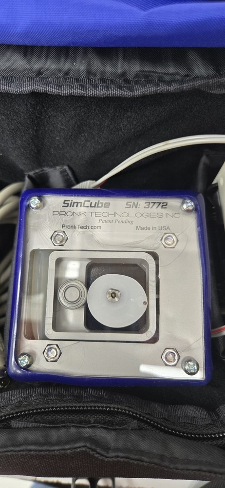 PRONK TECHNOLOGIES SIMCUBE SC-5 PATIENT SIMULATOR W/CHARGER (TESTED)