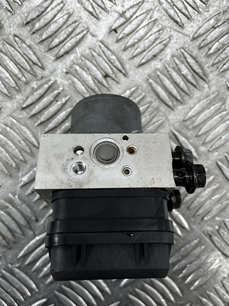 Yamaha R3 2016 ABS pump 2015 - 2018