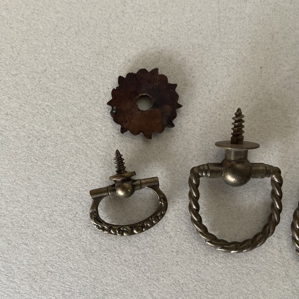 Vintage Drawer Pull 10 pieces Variety